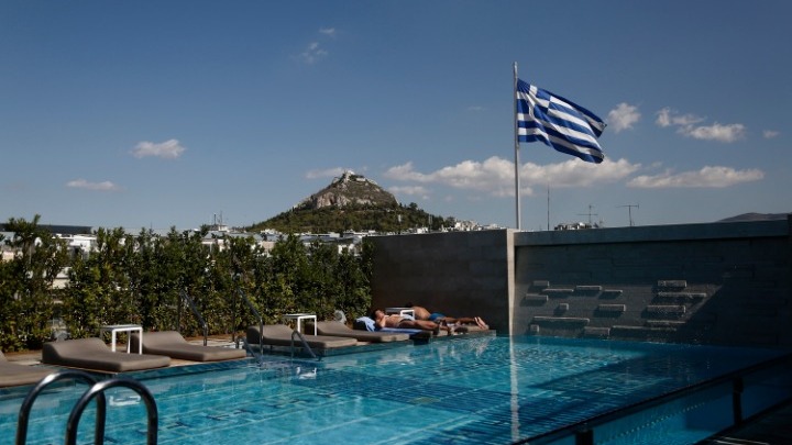 Διευκρινίσεις για την αναστολή λειτουργίας των ξενοδοχείων δίνει το υπουργείου Τουρισμού