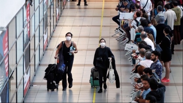 Φιλίπ Μπερνάρ / Είμαστε όλοι μετανάστες!