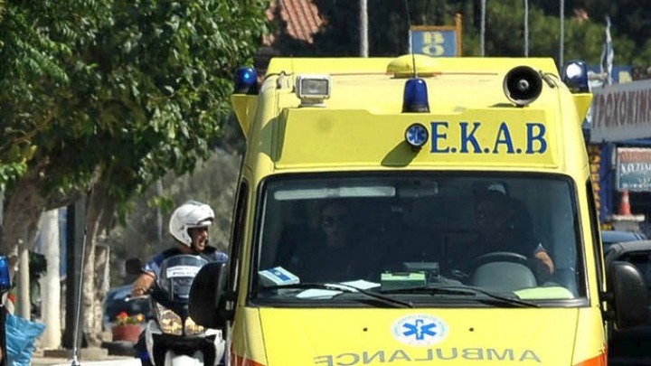 Σχηματάρι: Φορτηγό προσέκρουσε σε κολόνα – Ένας νεκρός
