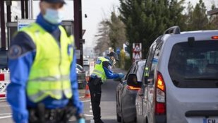 Ελβετία: 1.046 νέα κρούσματα το τελευταίο 24ωρο. Eπιστρατεύεται η Πολιτοφυλακή