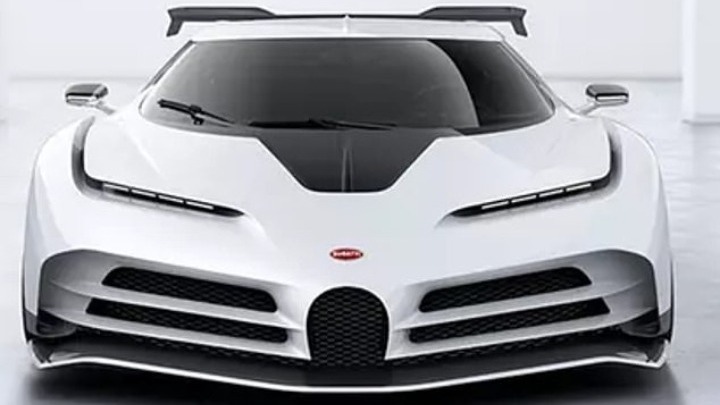 Εμπλουτίζει τη συλλογή του ο Ρονάλντο με Bugatti 8,5 εκ. λιρών