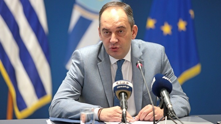 Πλακιωτάκης: Επιστρέφουν στην πατρίδα οι τρεις ναυτικοί