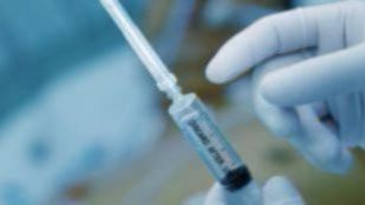 ΗΠΑ: Σε 43χρονη η πρώτη δοκιμή εμβολίου για κορονοϊό (vd)
