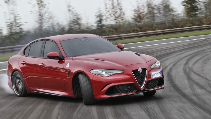 H Σουηδέζα κασκαντέρ Stina Hübinette διαλέγει Alfa Romeo για τις παραγωγές της
