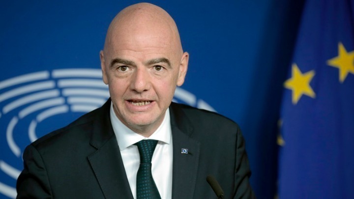 Η FIFA θα πρέπει να μετακινήσει τις ημερομηνίες του Παγκοσμίου Κυπέλλου Συλλόγων