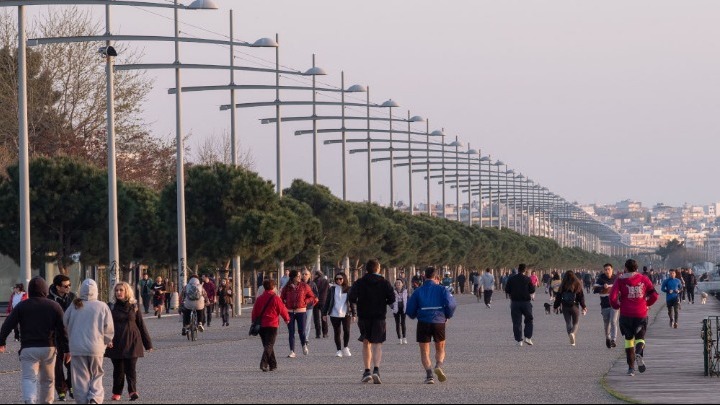 Κλείνει από σήμερα η παραλία Θεσσαλονίκης
