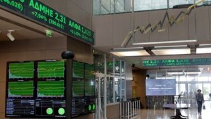 Ισχυρές απώλειες στο «καθυστερημένο» άνοιγμα της αγοράς