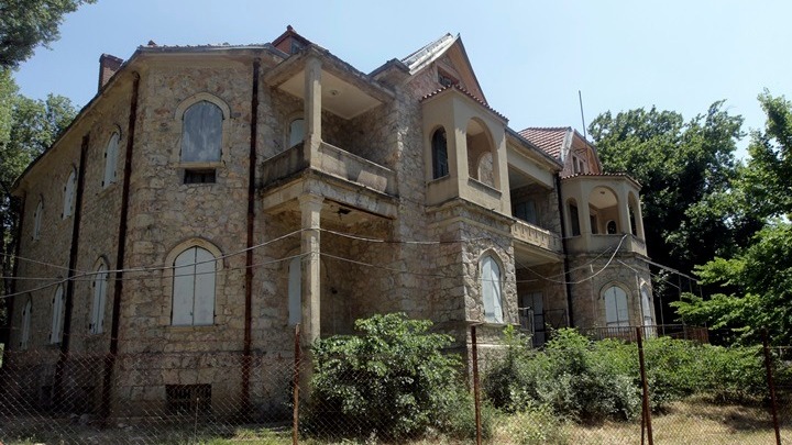 Κλειστές οι είσοδοι του Κτήματος Τατοΐου από το Σάββατο το πρωί