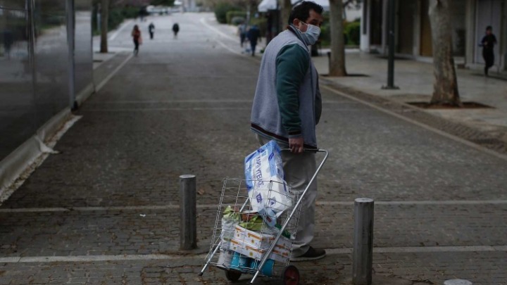 «Κόκκινο» έχει χτυπήσει η ανησυχία των Ελλήνων για τον κορονοϊό