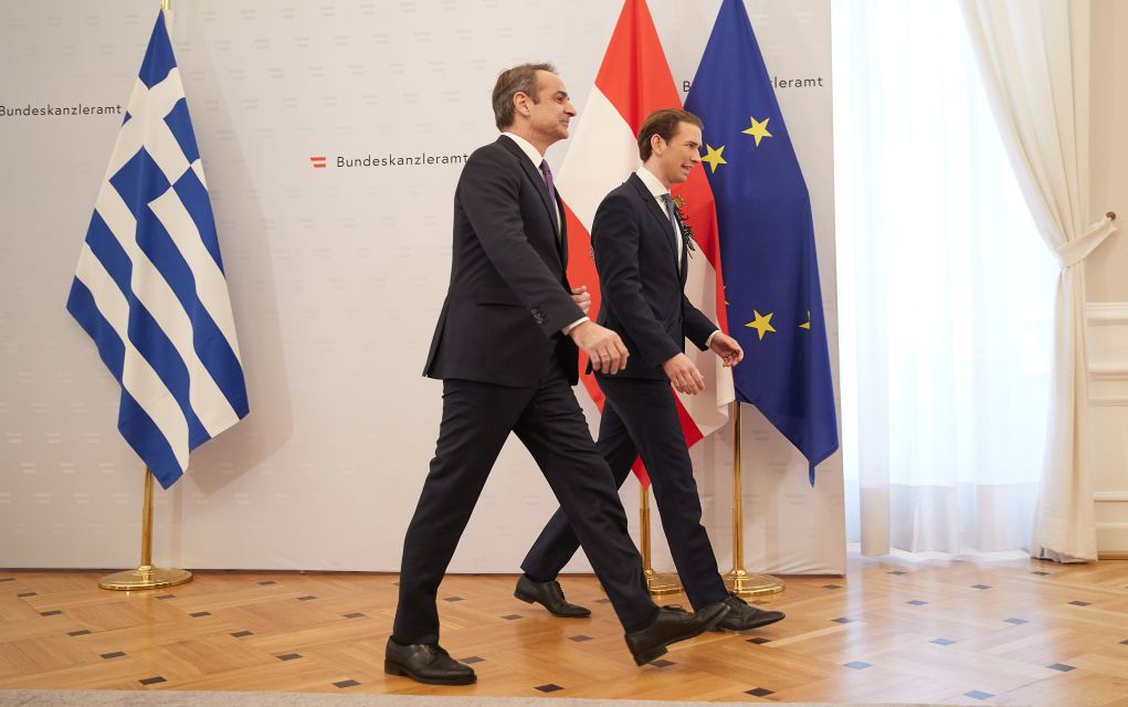 Κουρτς: «Στηρίζουμε την προσπάθεια στα σύνορα» (vd)