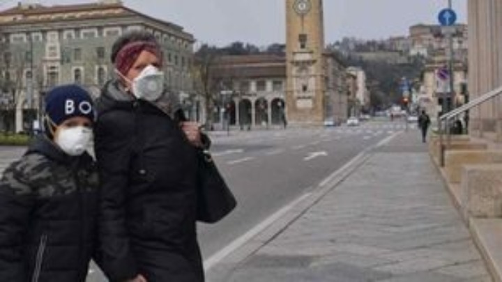Megan McArdle / Οι ελίτ απέτυχαν απέναντι στον κορονοϊό – το ίδιο και οι λαϊκιστές