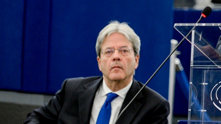 Π. Τζεντιλόνι: Ο συντονισμός, το σθένος και η ταχύτητα με την οποία λάβαμε μέτρα «κάνουν δυνατή την αναδιάρθρωση της Ευρώπης»