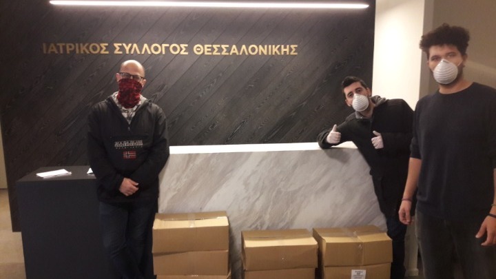 Παραγωγή προστατευτικών ασπίδων σε ιατρικό προσωπικό από την ομάδα COVID-19 Response Greece