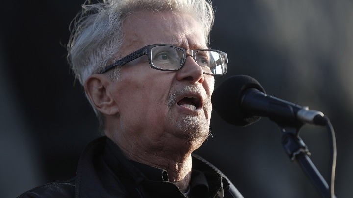Πέθανε ο γνωστός Ρώσος συγγραφέας και πολιτικός Έντουαρντ Λιμόνοφ