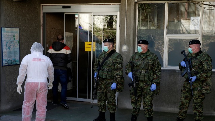 Σερβία-κορονοϊός: Άρχισε να εφαρμόζεται το μέτρο απαγόρευσης της κυκλοφορίας για τους ηλικιωμένους