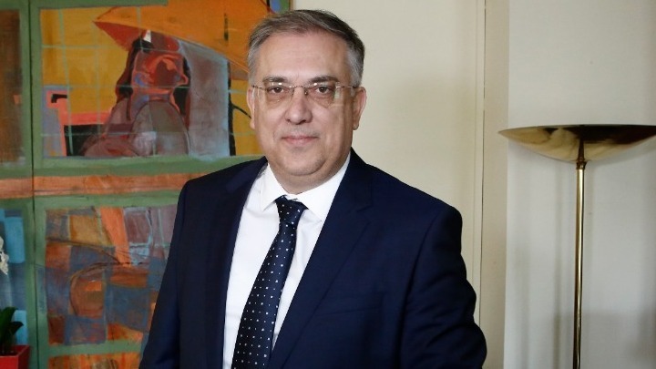 Θεοδωρικάκος προς δημάρχους: Να εφαρμοστεί άμεσα το μέτρο για κλείσιμο των ΚΑΠΗ