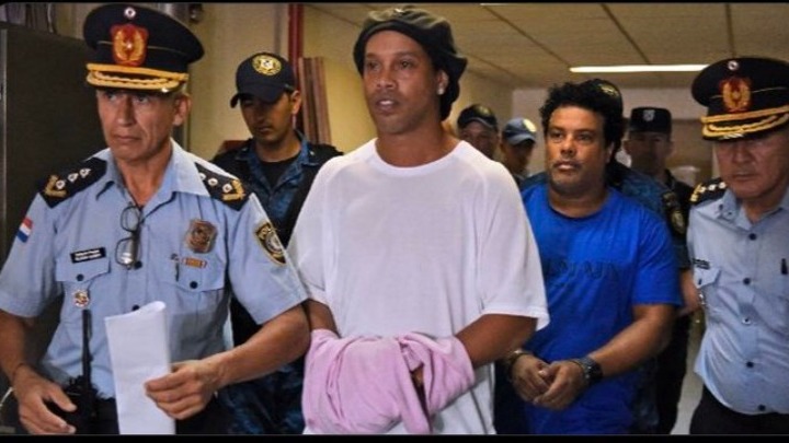 Τρίτη βραδιά στην φυλακή για τον Ροναλντίνιο