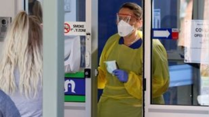 Υποψίες, αλλά όχι αποδείξεις, ότι τρία μωρά στην Κίνα μπορεί να μολύνθηκαν από τον κορονοϊό μέσα στη μήτρα