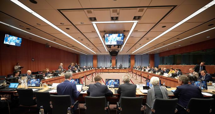 ΣΥΡΙΖΑ:Τι πρέπει να ζητήσει η Ελλάδα στο Eurogroup
