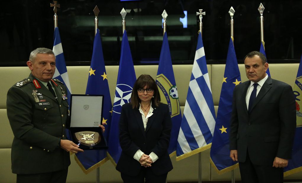 Στο υπ. Άμυνας η Κατερίνα Σακελλαροπούλου