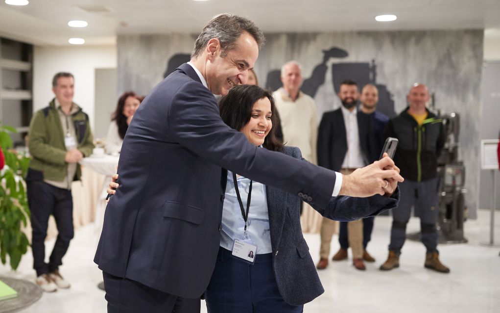 Αυτό είναι το νέο αυτοκίνητο του Κ. Μητσοτάκη (pic)