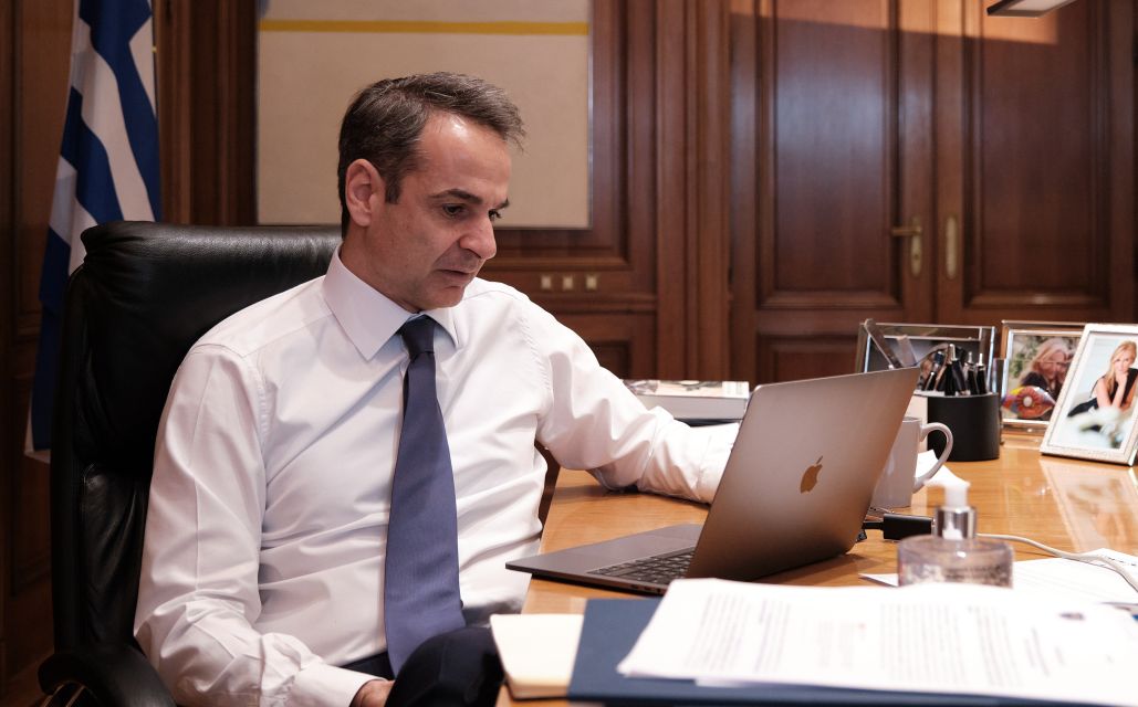 Ανοίγει η «κάνουλα» για να ξεπαγώσει η αγορά