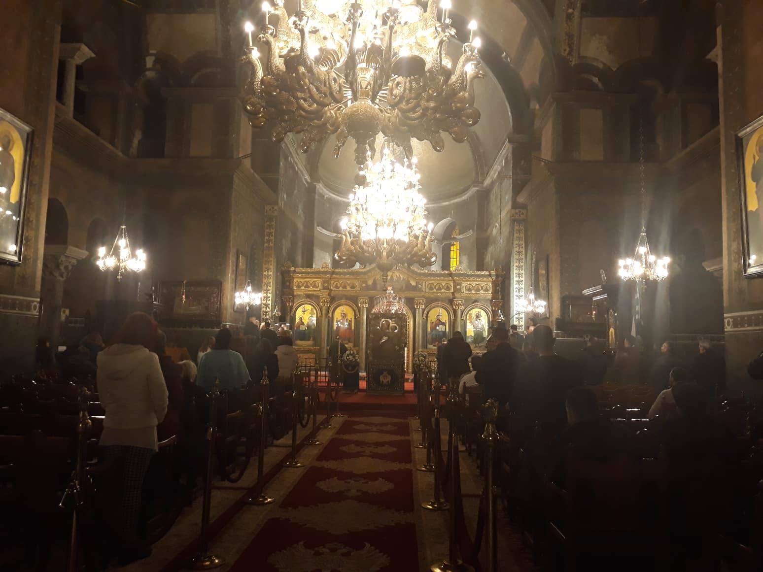 Θεσσαλονίκη: «Άδειες» εκκλησίες στους Χαιρετισμούς (pics)