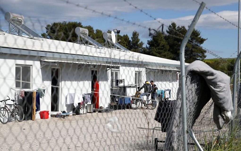 Θετικός στον Covid-19 μετανάστης στη Μαλακάσα– Σε καραντίνα η δομή