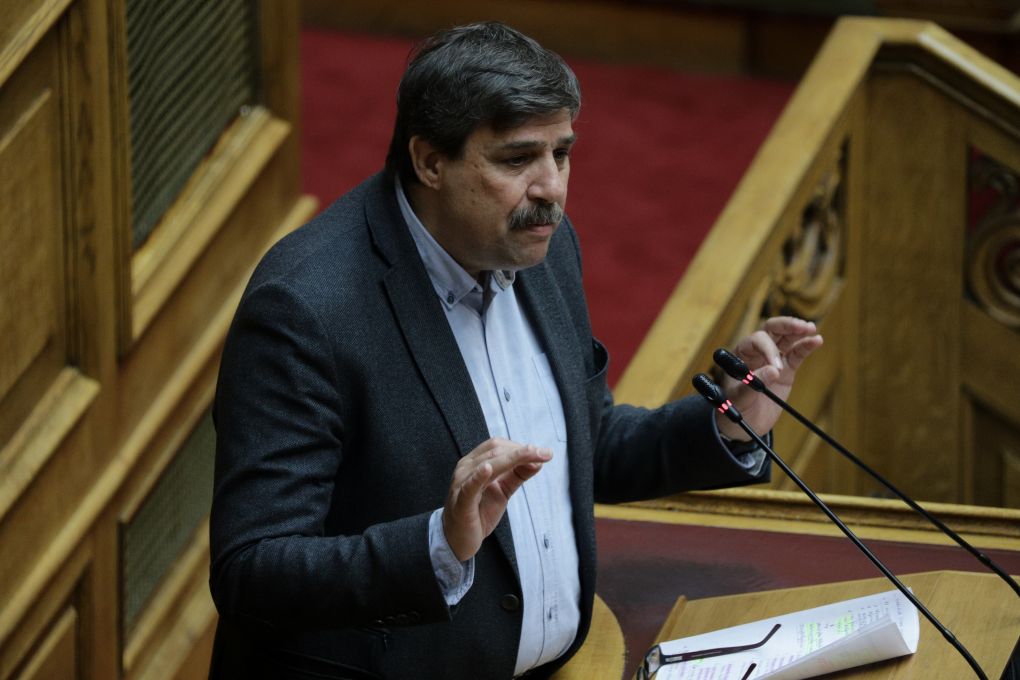 Ξανθός: «Θέλουν να κεφαλαιοποιήσουν την υγειονομική επιτυχία»
