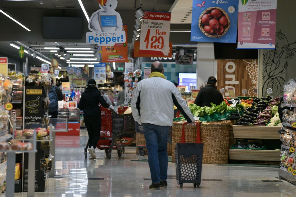 Αυτά είναι τα προϊόντα στα οποία μειώνεται ο ΦΠΑ