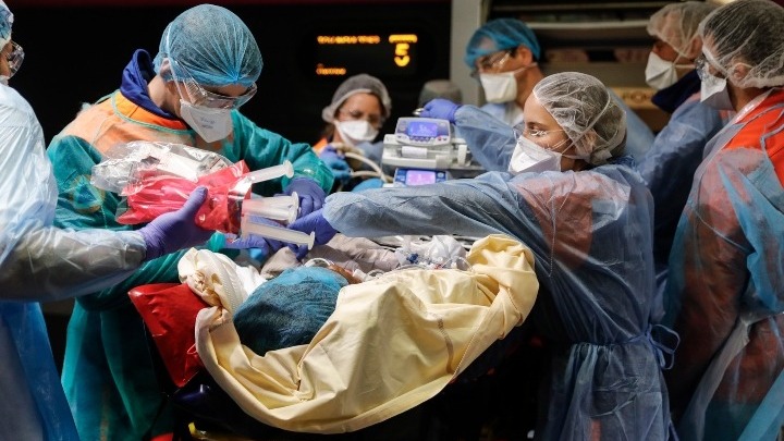 Γαλλία: Περισσότεροι από 20.000 νεκροί, 483 σε διάστημα 24 ωρών