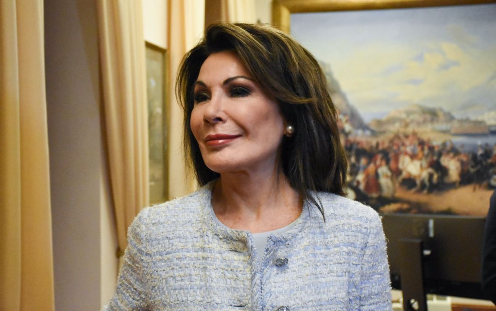 Η Γιάννα Αγγελοπούλου απαντά για την ηλικία της (και όχι μόνο)!