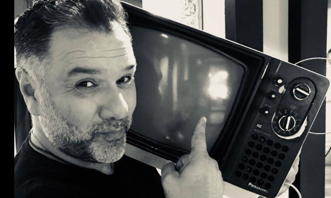 Γρηγόρης Αρναούτογλου: Οι αποψινοί καλεσμένοι στο The 2Night Show