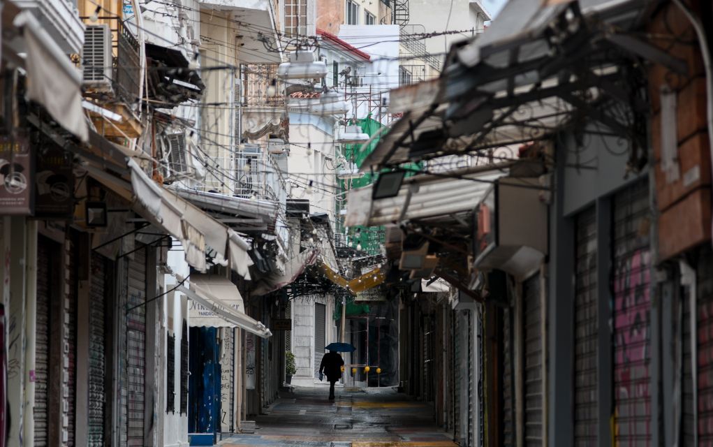 Κορονοϊός: Λουκέτο στις επιχειρήσεις έως 27 Απριλίου