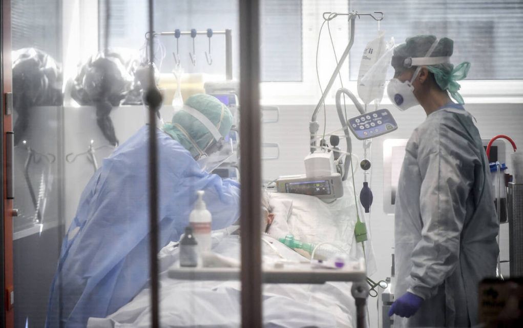 Πιο επιθετικός ο κορονοϊός στην Ευρώπη και την Αμερική