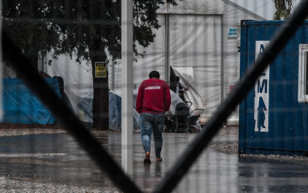 Μαλακάσα: Σε καραντίνα δομή και αστυνομικοί