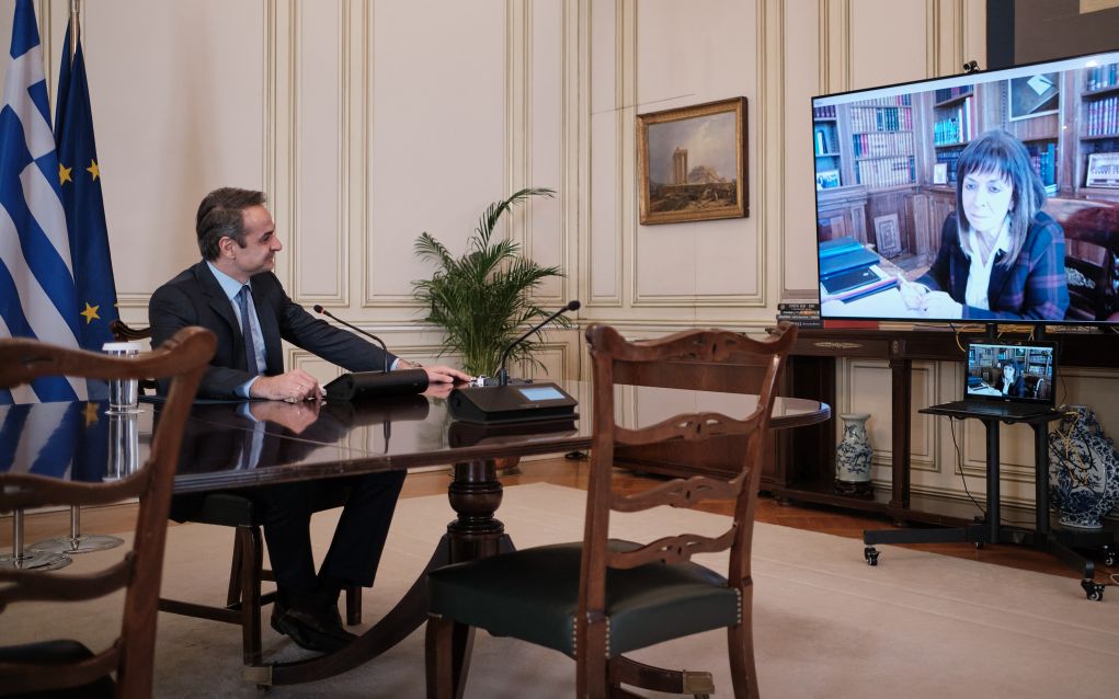Μητσοτάκης σε ΠτΔ: «Πρωτοφανής η ωριμότητα του ελληνικού λαού»