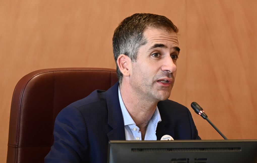 Μπακογιάννης: «Για να αλλάξει η Αθήνα πρέπει να φάει ξύλο ο δήμαρχος»