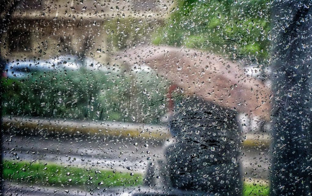 Καιρός: Έρχονται καταιγίδες και χαλάζι – Ποιες περιοχές θα επηρεαστούν