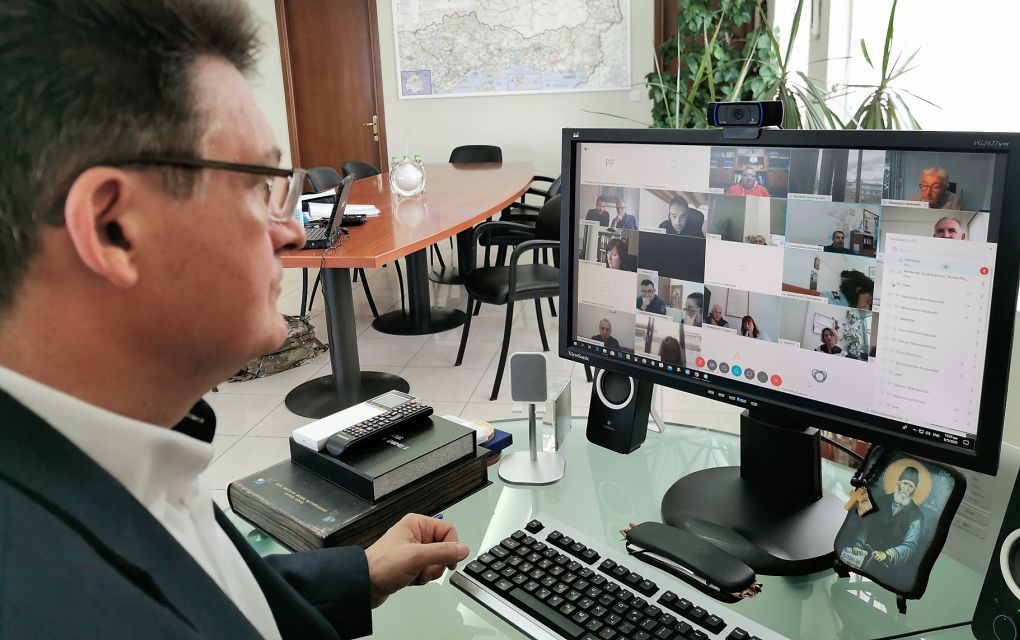 Έβρος: Αίτημα για άφιξη πυροσβεστικού ελικοπτέρου