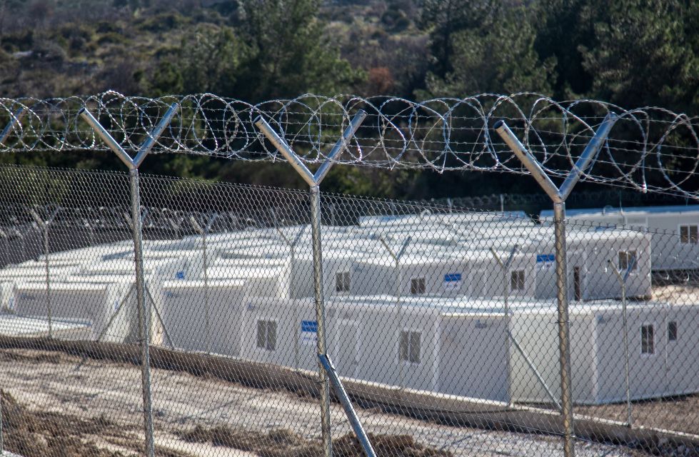 Έβρος: Ένταση και φωτιές σε Κέντρο Υποδοχής Προσφύγων