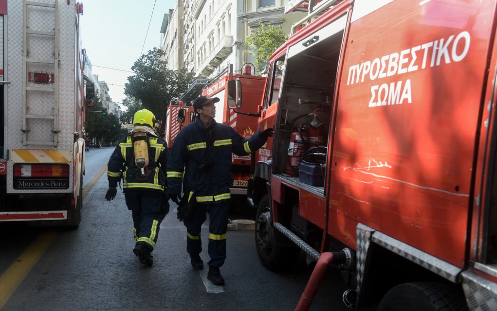 80χρονη νεκρή από φωτιά σε διαμέρισμα στη Νεάπολη