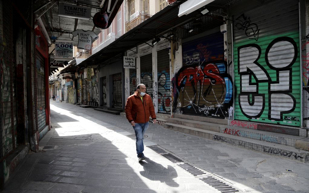 Ποια καταστήματα και επιχειρήσεις ανοίγουν αύριο
