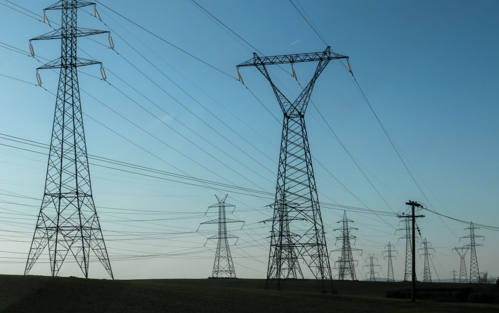 Επανασύνδεση ρεύματος σε 1.250 ευάλωτα νοικοκυριά