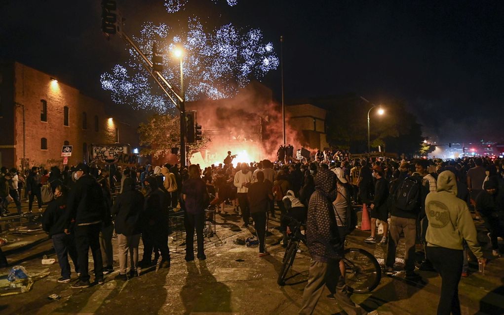 Έκρυθμη η κατάσταση στις ΗΠΑ – Νέος θάνατος στη Μινεάπολις