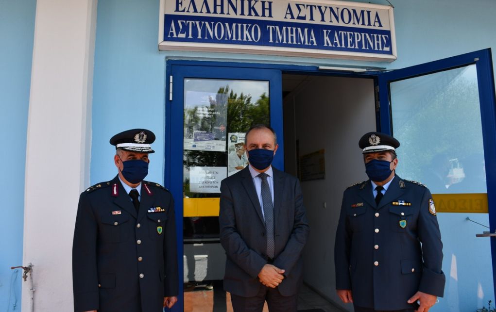 Καράογλου: «Οι αστυνομικοί αξίζουν το σεβασμό μας»