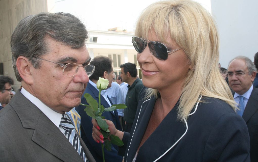 Η Δήμητρα Λιάνη Παπανδρέου αποχαιρετά τον Δ. Κρεμαστινό (pic)