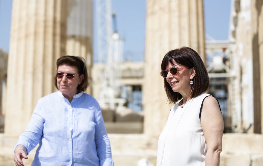 Επίσκεψη Σακελλαροπούλου στην Ακρόπολη