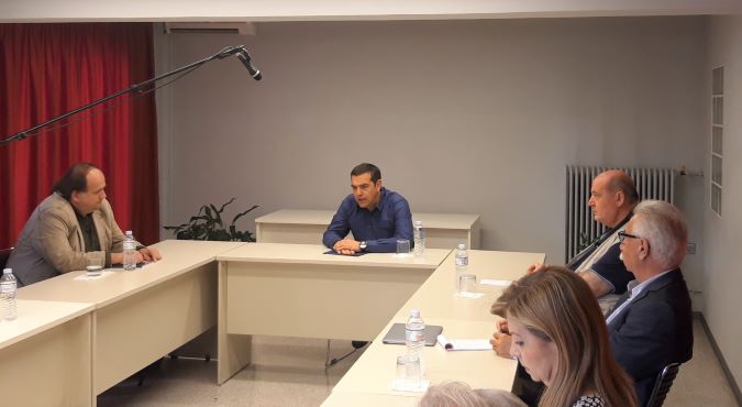 ΣΥΡΙΖΑ: Γιατί αρχίζουν να χαμογελούν με τις δημοσκοπήσεις