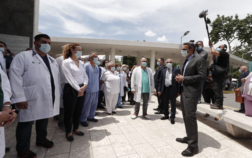 Η επίσκεψη του Κ.Μητσοτάκη στο ΑΧΕΠΑ (vd)